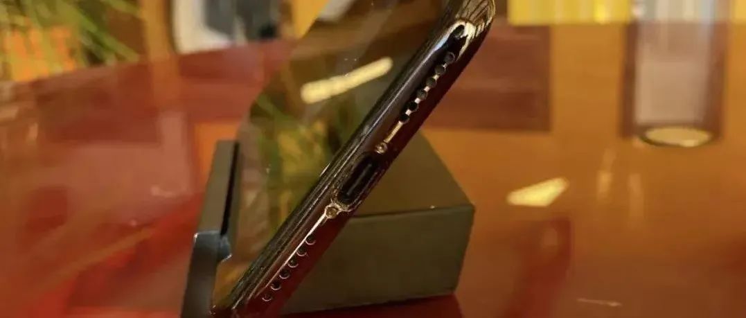 USB-C接口iPhone再出续集，改良接口工艺增防水功能，关键芯片来自神秘东方