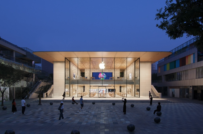 iPhone 壁纸分享:三里屯 Apple Store 景泰蓝主题壁纸