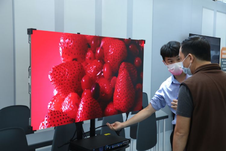 LED／背光3Q22恐无旺季 高端Mini LED电视起飞成契机
