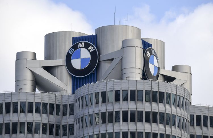 BMWCEO估芯片荒持续到2023年