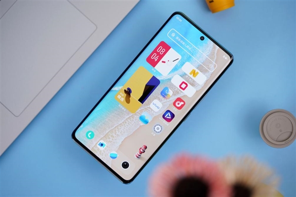 天玑8100+80W超快闪充！vivo S15 Pro开箱图赏