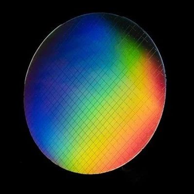 【60秒半导体新闻】这是什么信号？高通CEO：期待芯片代工上与Intel合作/新iPad Pro拆解分析：中国元器件价值占比提高