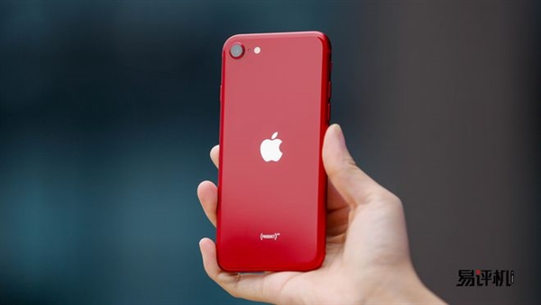 iPhone SE 3首发体验：A15+小屏+5G真乃王道！