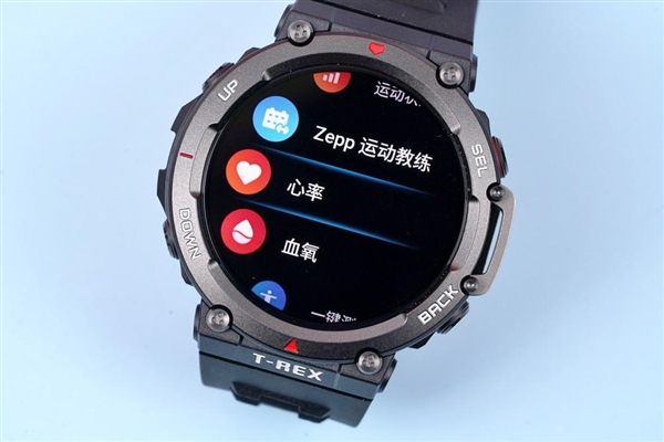 -30℃也能用的户外旗舰手表！Amazfit跃我T-Rex 2图赏