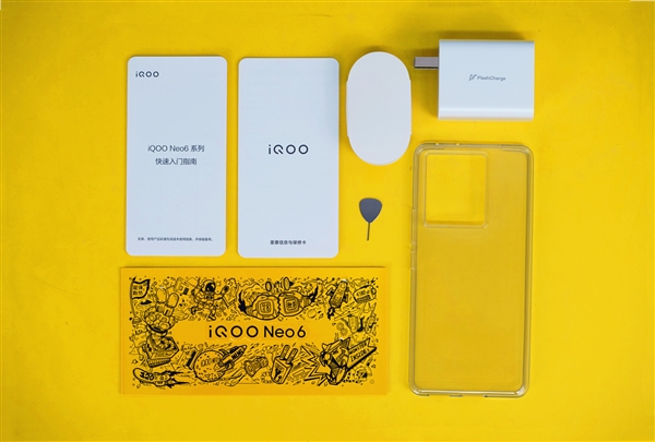 2799元！iQOO Neo6朋克版开箱图赏：1200Hz瞬时触控