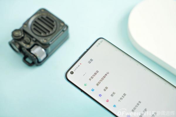 小米10S评测:如何做到“加量更便宜”?