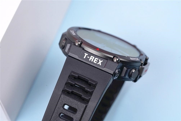 -30℃也能用的户外旗舰手表！Amazfit跃我T-Rex 2图赏