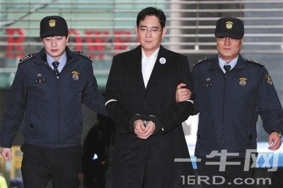 爆炸门到掌门人被捕 三星手握最强救命稻草