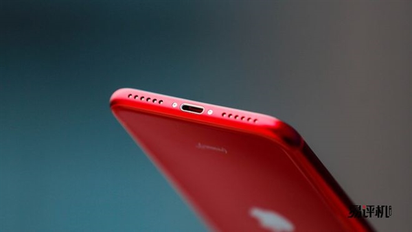 iPhone SE 3首发体验：A15+小屏+5G真乃王道！