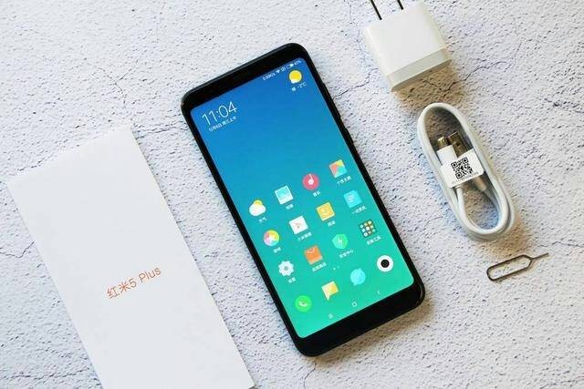 红米5plus、小米max3+、lgg5美版对比评测