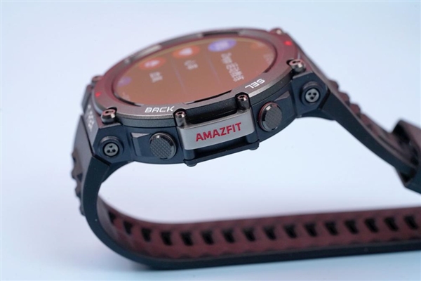 -30℃也能用的户外旗舰手表！Amazfit跃我T-Rex 2图赏