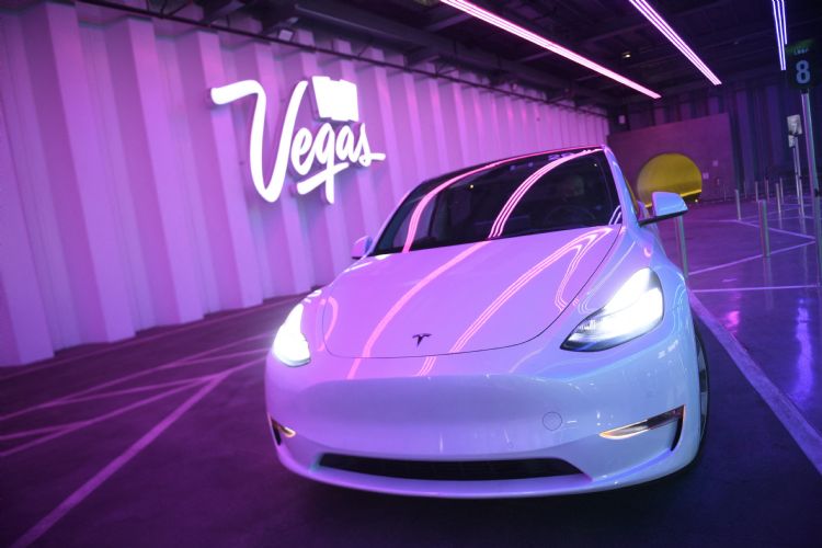 电动车竞争更激需求不减反擴增 Tesla破纪录交车数粉碎舆论逆风