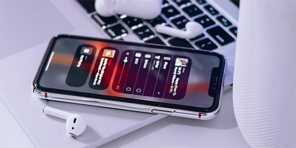 苹果收购人工智能音乐公司 AI Music，后者可制作动态音轨