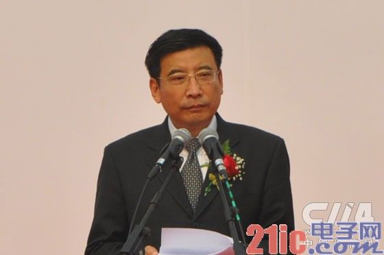 TCL通讯国际化涅槃 借力阿尔卡特手机品牌