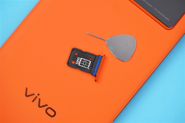 百万级第二代双芯旗舰！vivo X80开箱图赏