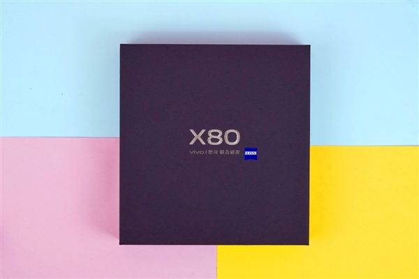 百万级第二代双芯旗舰！vivo X80开箱图赏