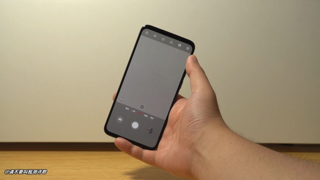 不恰饭realme x、魅族16Xs和vivo Z5x大乱斗