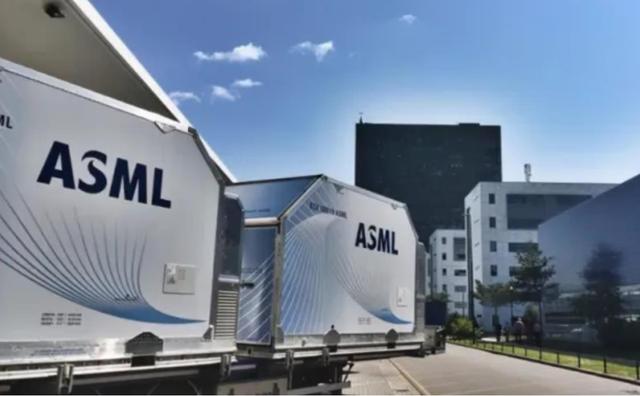 外媒：ASML相当于给出EUV光刻机出货的答案