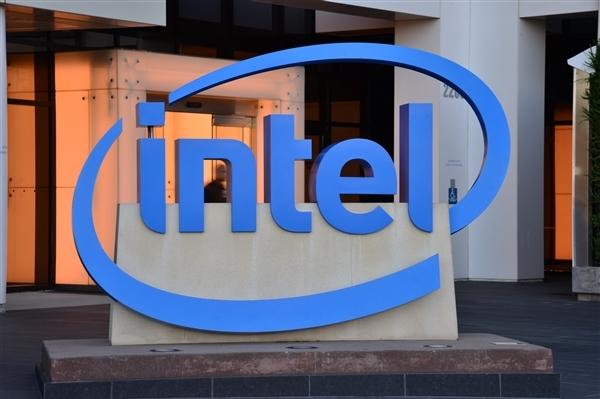 Intel新CEO谈自家7nm项目：仍可能扩大芯片制造外包