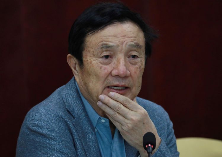 华为创始人任正非表示，应该订定一个合理的定价基准，让产业能公平地使用华为技术。法新社