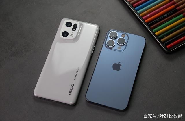 五一出游拍照带什么手机？OPPO和苹果高手对决，细节才是获胜关键