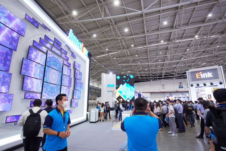 疫情红利加持 台系面板厂2021年大丰收