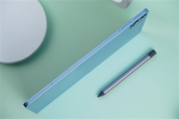 国产旗舰平板vivo Pad图赏：11英寸大屏 8000超大电池