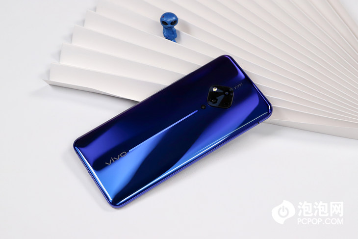 vivo S5评测：个性高颜值外观，还有不一样的自拍体验