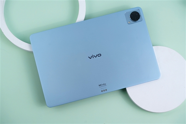国产旗舰平板vivo Pad图赏：11英寸大屏 8000超大电池