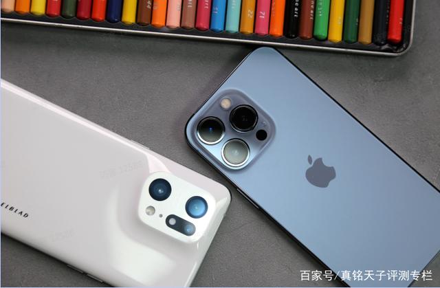 自研芯片加持能否赶超苹果？对比发现真相，网友：苹果不再是神话