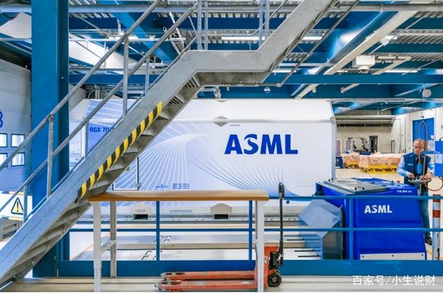 荷兰ASML卖出62台光刻机,中国成为第一大客户，占比达到多少？