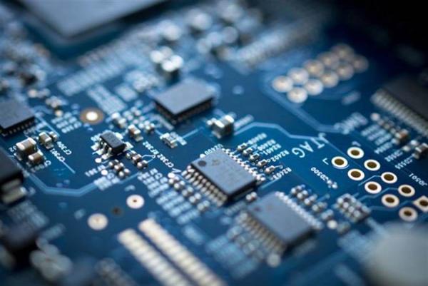 全球第一大晶振企业50座工厂停工？5G、TWS耳机、Wi-Fi 6等市场需求雪上加霜