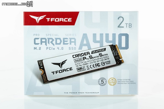 十铨 CARDEA A440 PSS SSD 开箱实测 用顶级规格扩充游戏机性能的好伙伴
