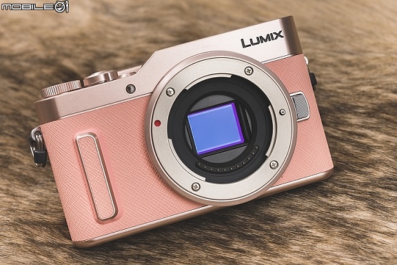 Panasonic Lumix GF10 评测报告｜自拍不求人 微改款再出发！