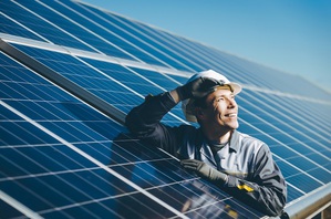 施耐德EcoStruxure Power电力系统方案通过多项ISO能源验证