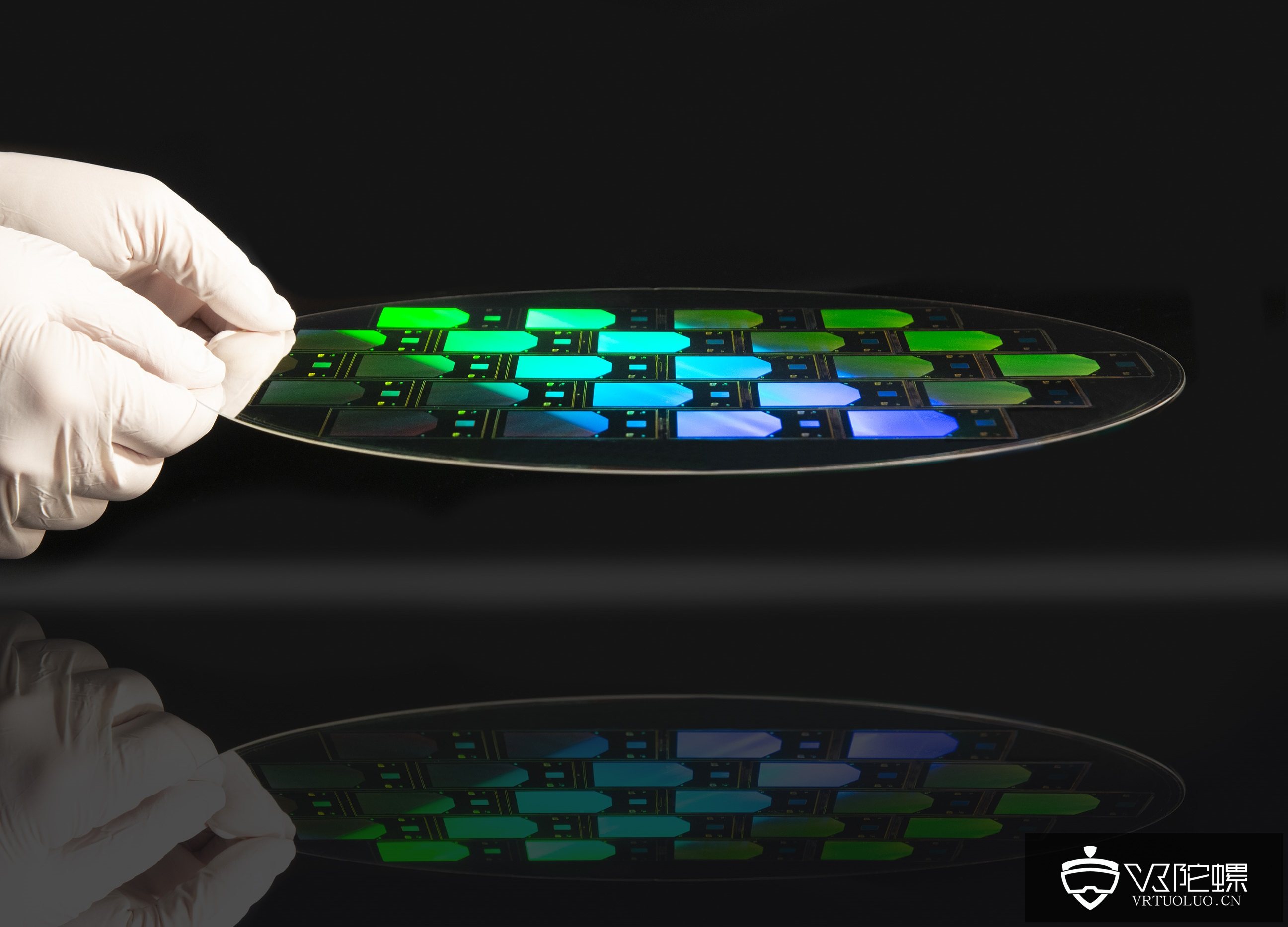 肖特联合Inkron、EVG、WaveOptics发布下一代波导片
