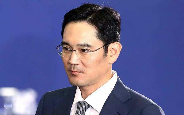 不仅高端材料被卡脖子，三星或遭日本扩大管制