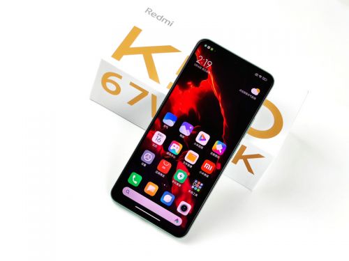 Redmi K50评测：顶级2K屏加持 无愧全价位焊门员
