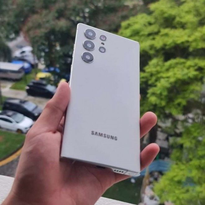 所有Galaxy S22机型将用新一代大猩猩玻璃Victus+
