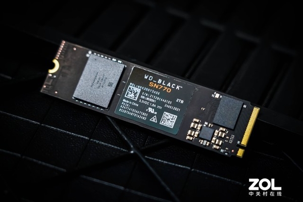 PCIe 4.0入门首选！WD Black SN770固态硬盘上手