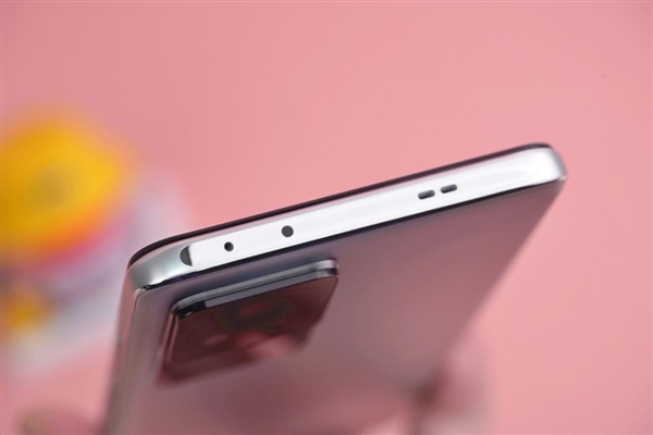 K系列史上最强标准版！首发天玑8100 Redmi K50银迹开箱图赏