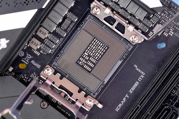 一体化10层PCB！铭瑄MS-iCraft Z690lTX WIFI主板图赏