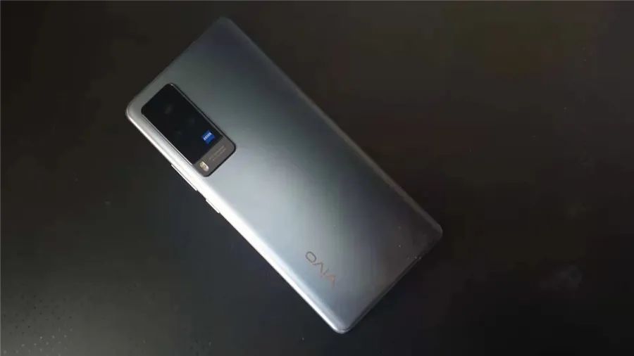 vivo X60 Pro评测：蔡司光学镜头的魅力