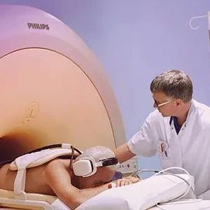 做灯泡起家、改变芯片行业格局、如今是医疗器械巨头，你能猜到它是谁吗​？​