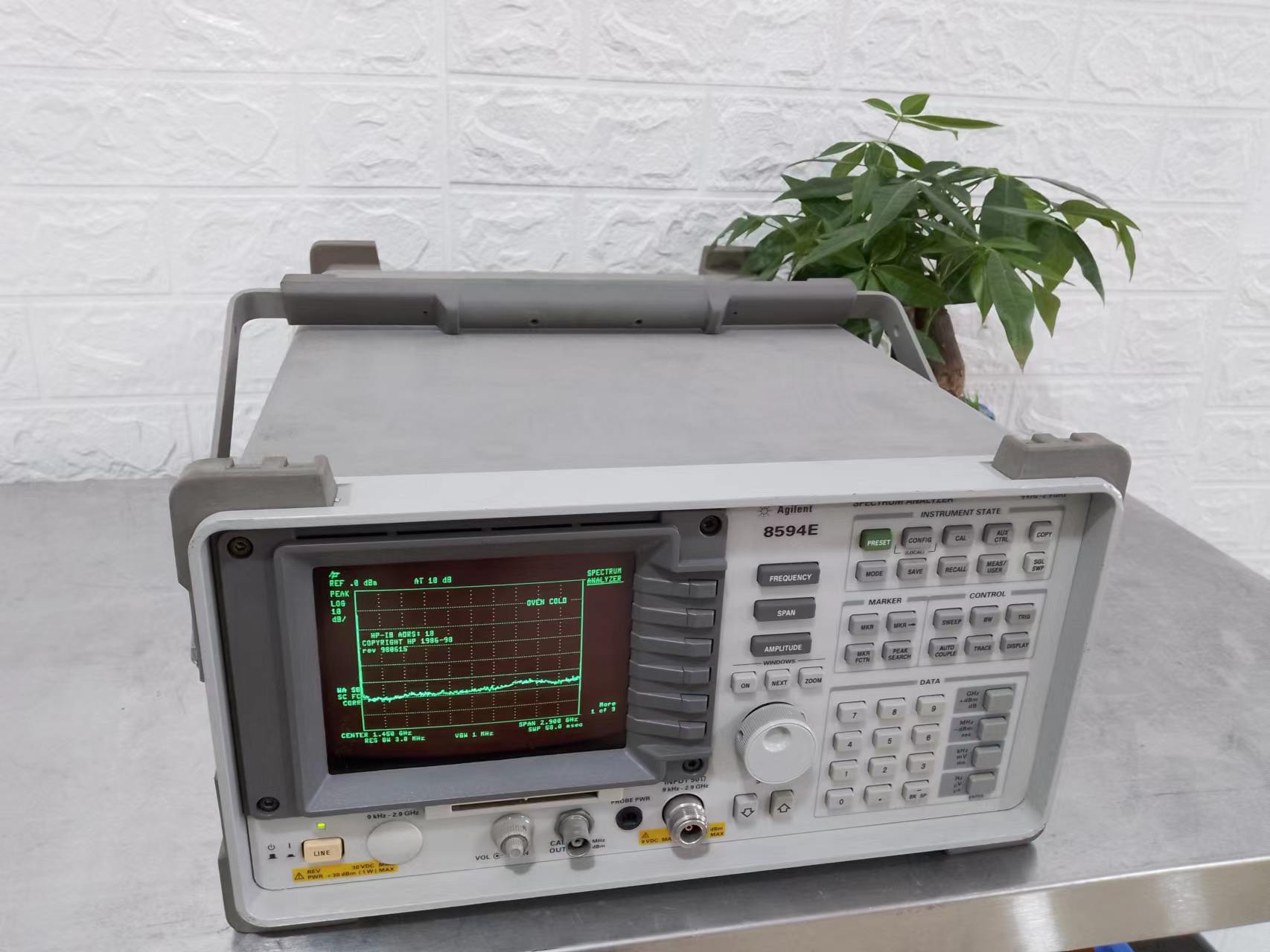Agilent8596E(带跟踪源）8596E