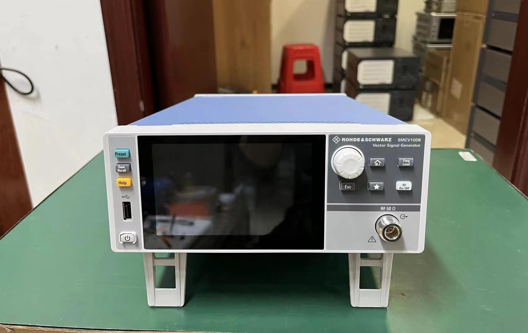 SMCV100B矢量信号发生器