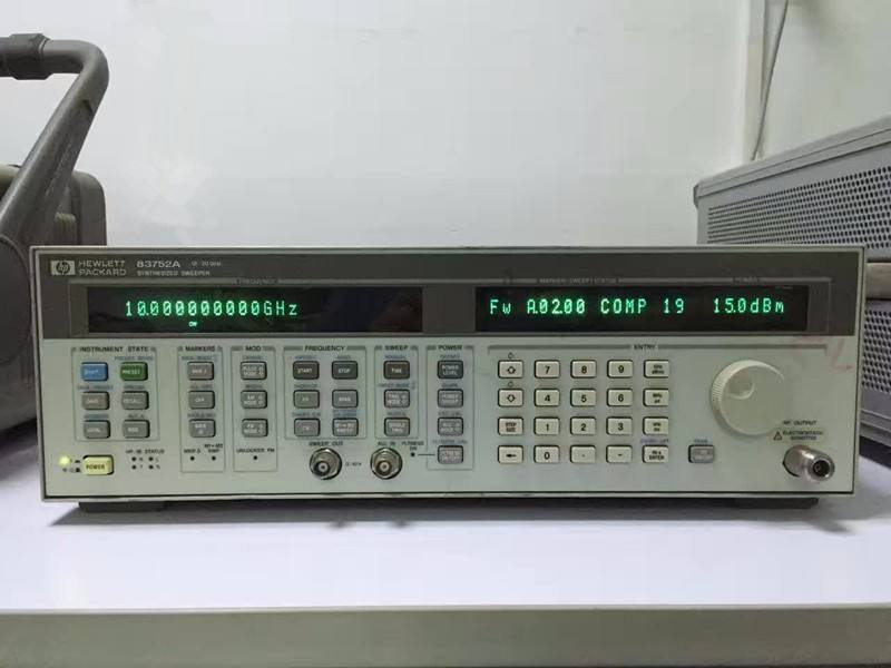 83752A 安捷伦信号发生器