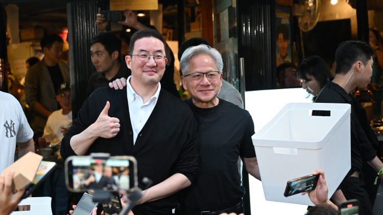 乐金电子瞄准英伟达,2027年量产AI服务器机架