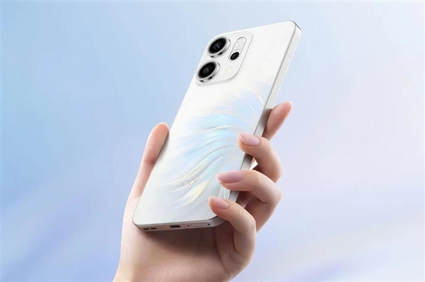 OPPO Reno15即将发布，中高端市场表现亮眼