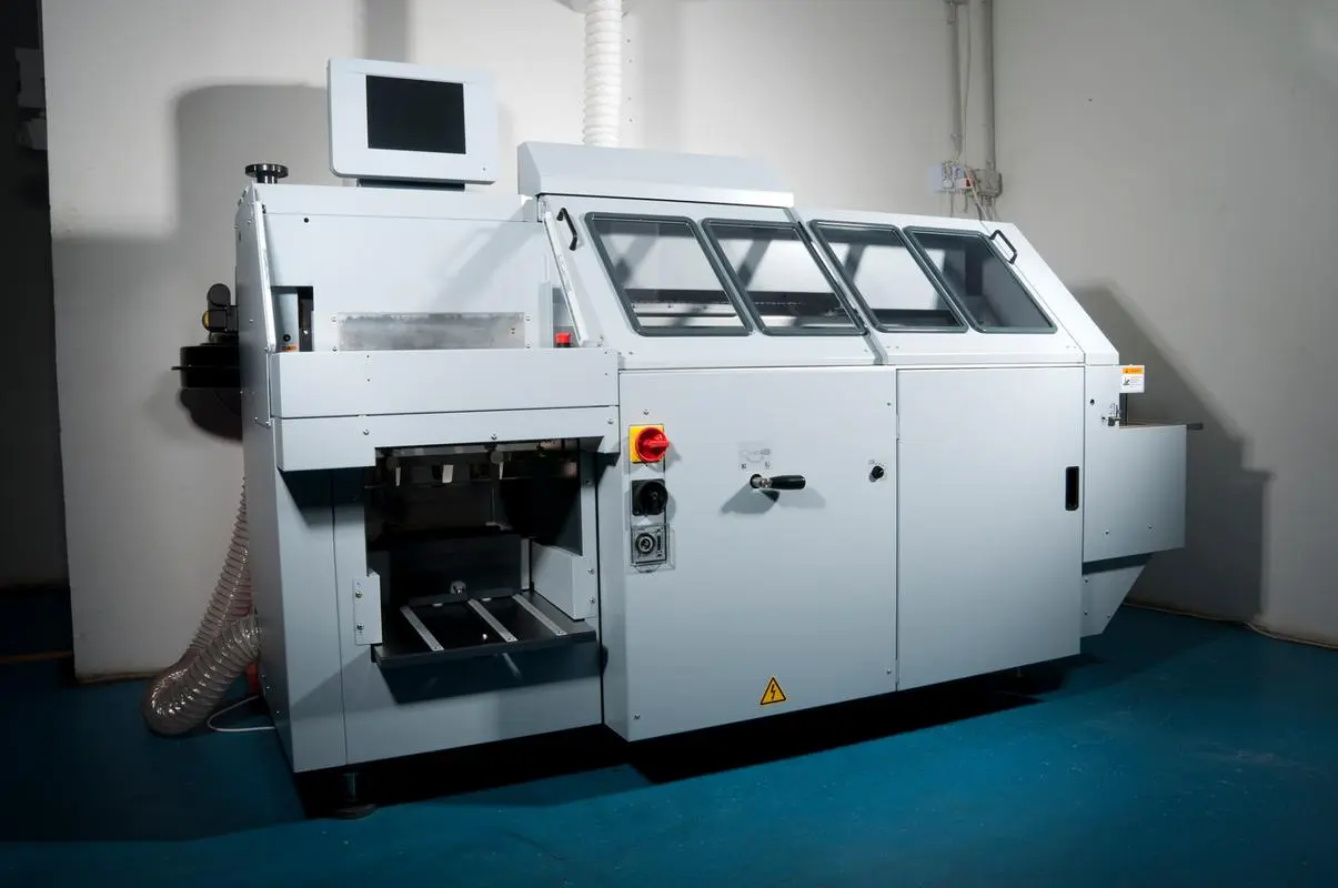 Canon纳米压印技术突破：FPA-1200NZ2C设备首次出货至美国TIE